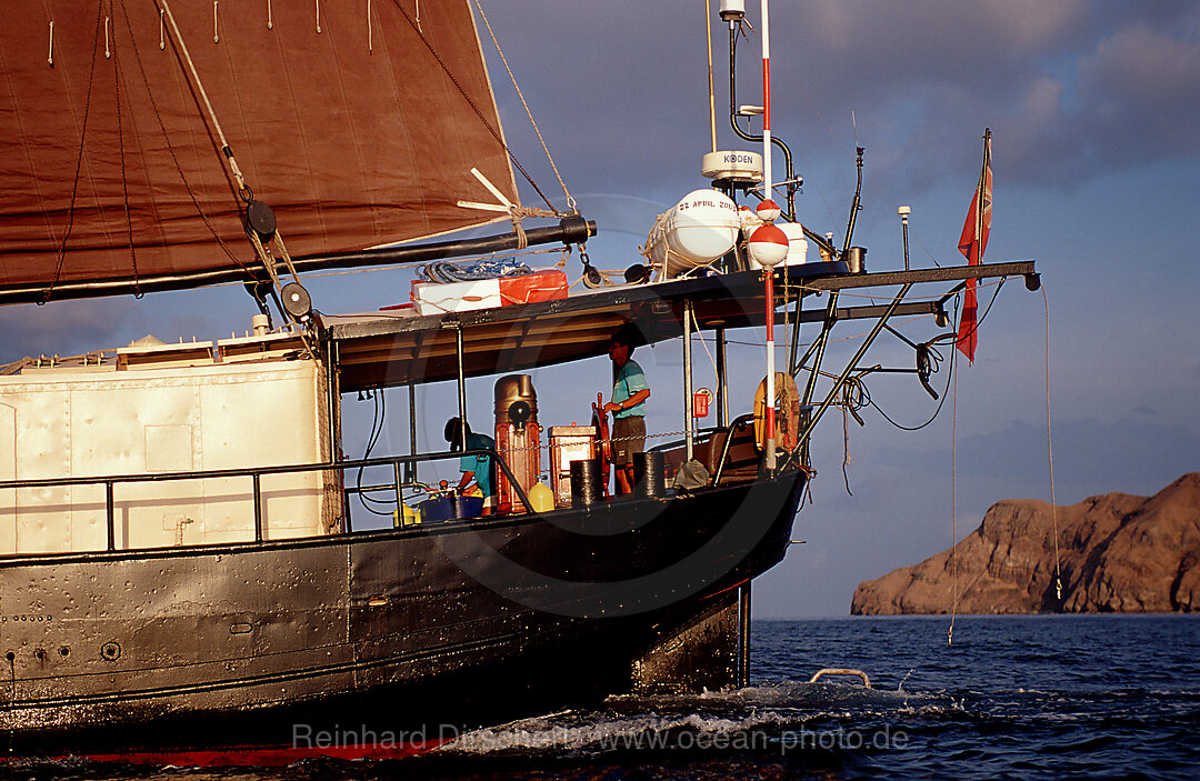 Sailing Ship, Tall Ship Adelaar, Indian Ocean, Komodo National Park, Indonesia