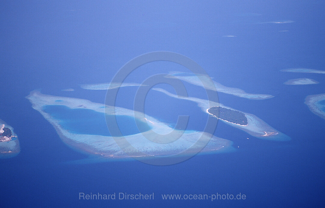 Maldives Island, air image, Indian Ocean, Ari Atol, Maldives Island