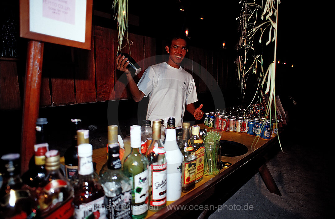 Barkeeper am Abend