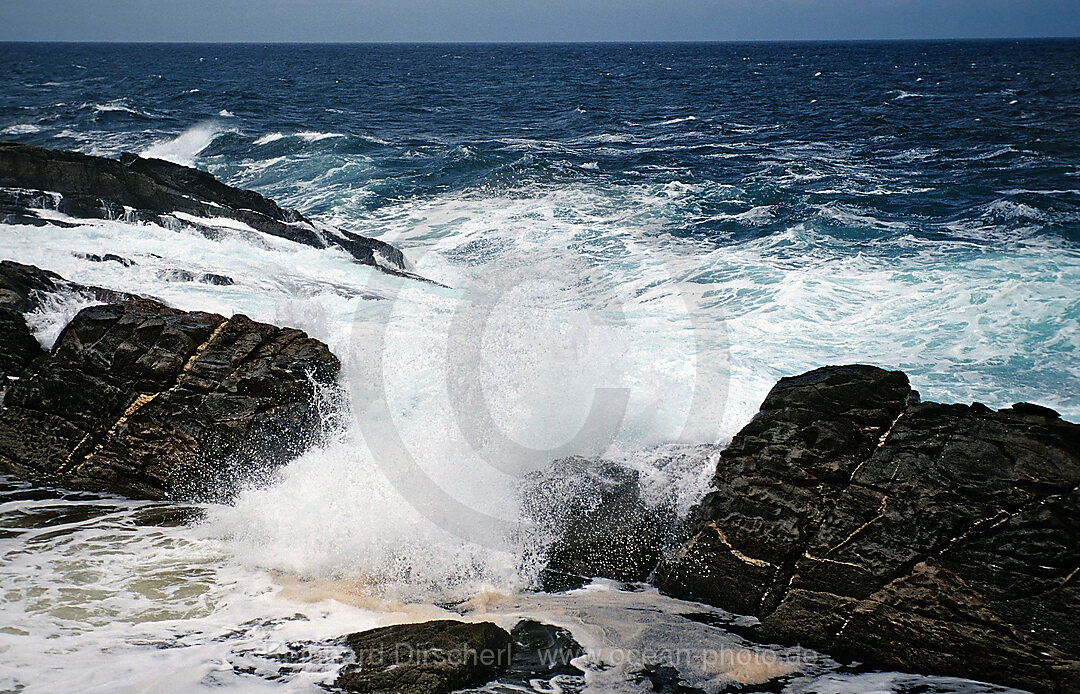 Schroffe Felskueste, Tsitsikamma Nationalpark, Otter trail, Sdafrika, Suedafrika