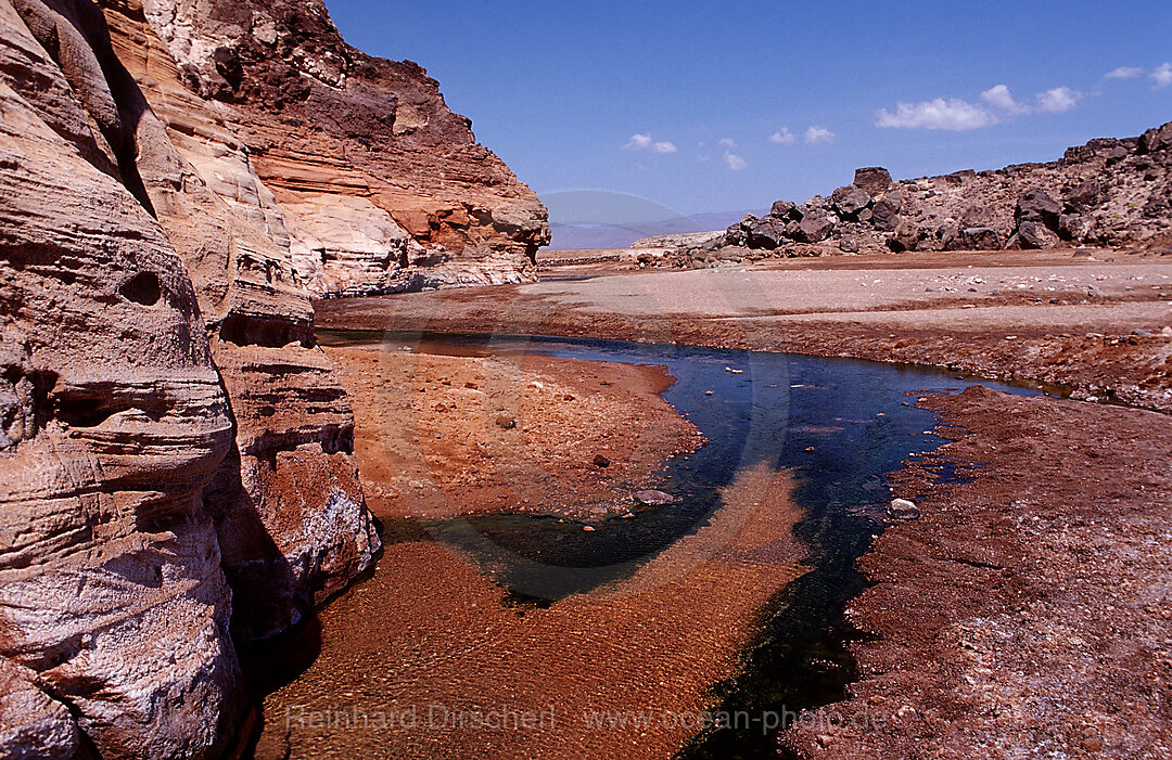 Vulkanische Quelle neben Lac Assal, Assalsee, Afar Triangle, Djibouti, Dschibuti, Afrika