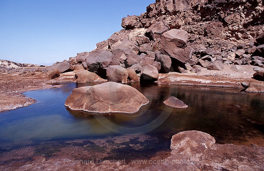 Vulkanische Quelle neben Lac Assal, Assalsee, Afar Triangle, Djibouti, Dschibuti, Afrika