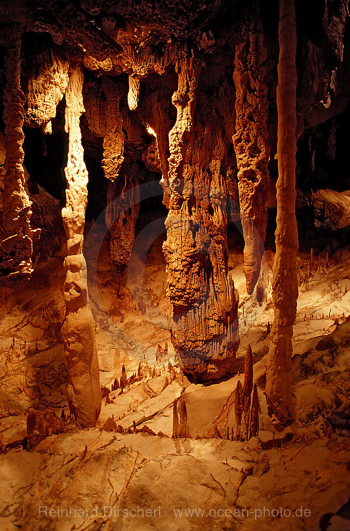 Stalactite caves, Window Cave, Borneo, Sarawak, Gunung Mulu NP, Malaysia