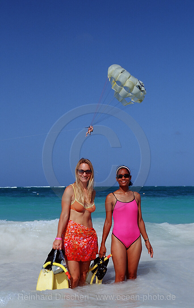 Two female scin diver on the beach