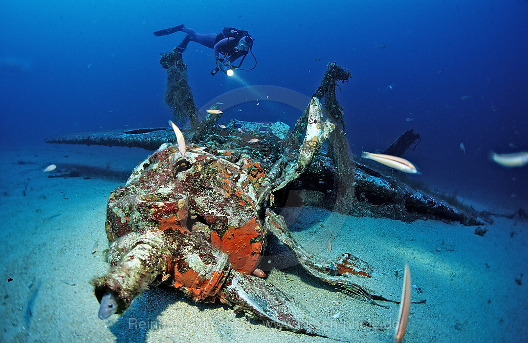 Messerschmidt 109 und Taucher, Mittelmeer, Ile de Planier, Marseille, Frankreich