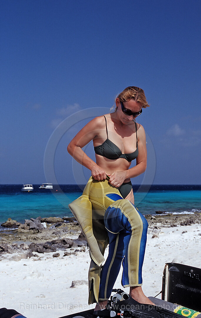 Tauchvorbereitung am Strand