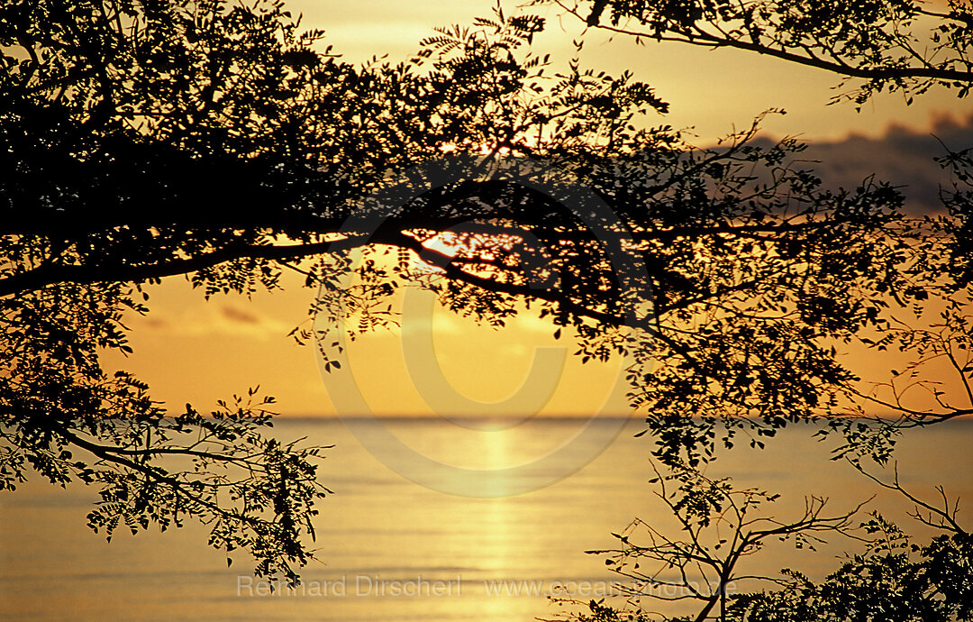 Sonnenuntergang, Neu-Britannien, Kimbe Bay, Papua Neu Guinea