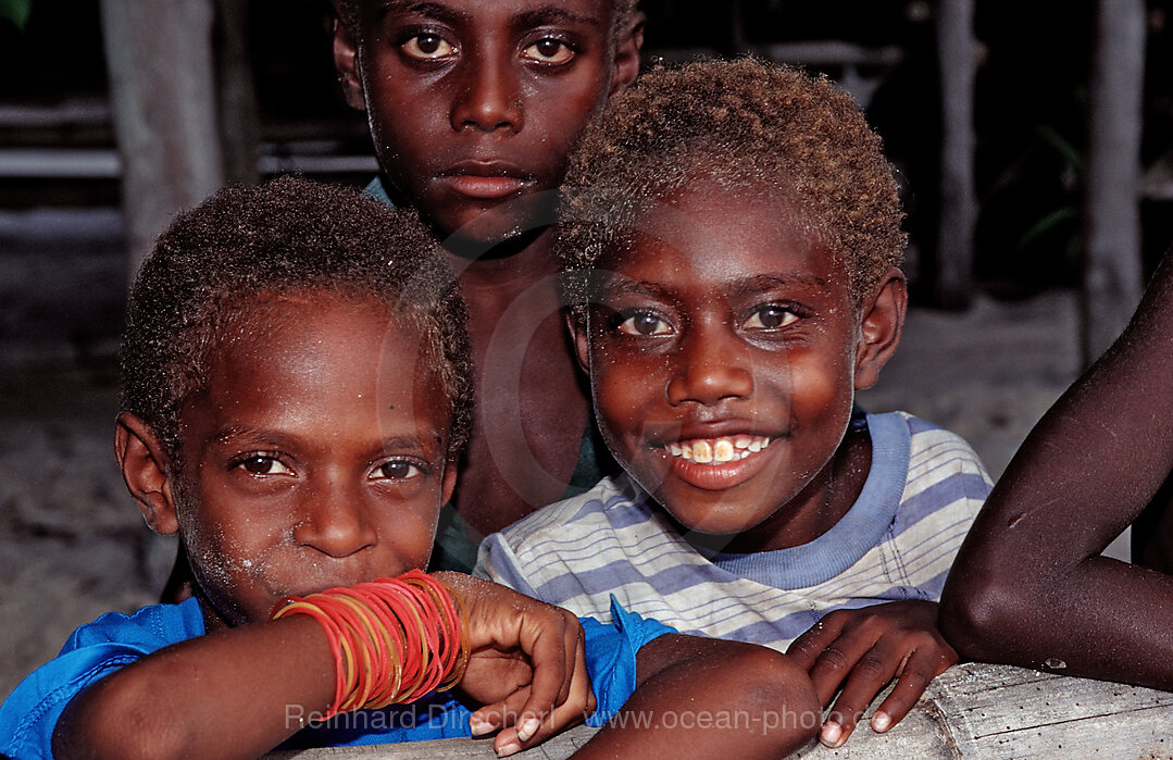 Childs in a school, New Ireland, Kavieng, Papua New Guinea