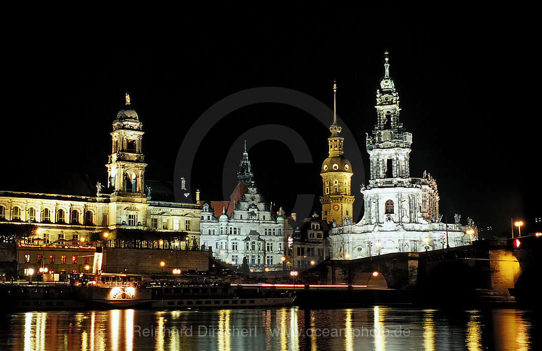 Dresden bei Nacht, Dresden, Sachsen, Deutschland