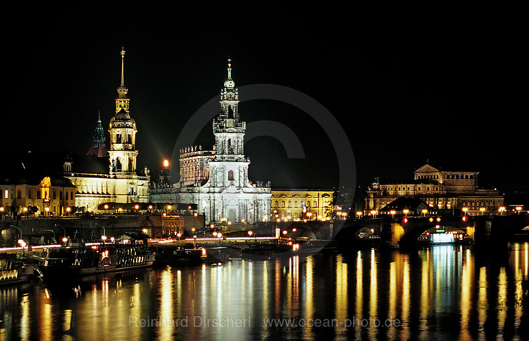 Altstadt von Dresden bei Nacht, Dresden, Sachsen, Deutschland