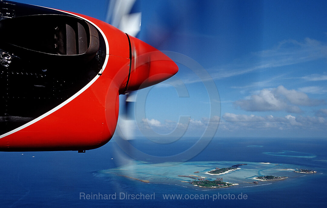 Luftbild von Malediveninsel, Indischer Ozean, Sued-Male Atoll, Dhigufinolhu, Veligandu, Bodu Huraa, Malediven