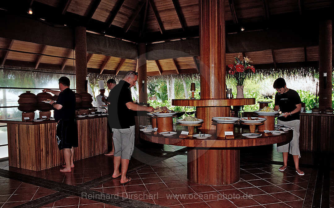 Buffet in Restaurant
