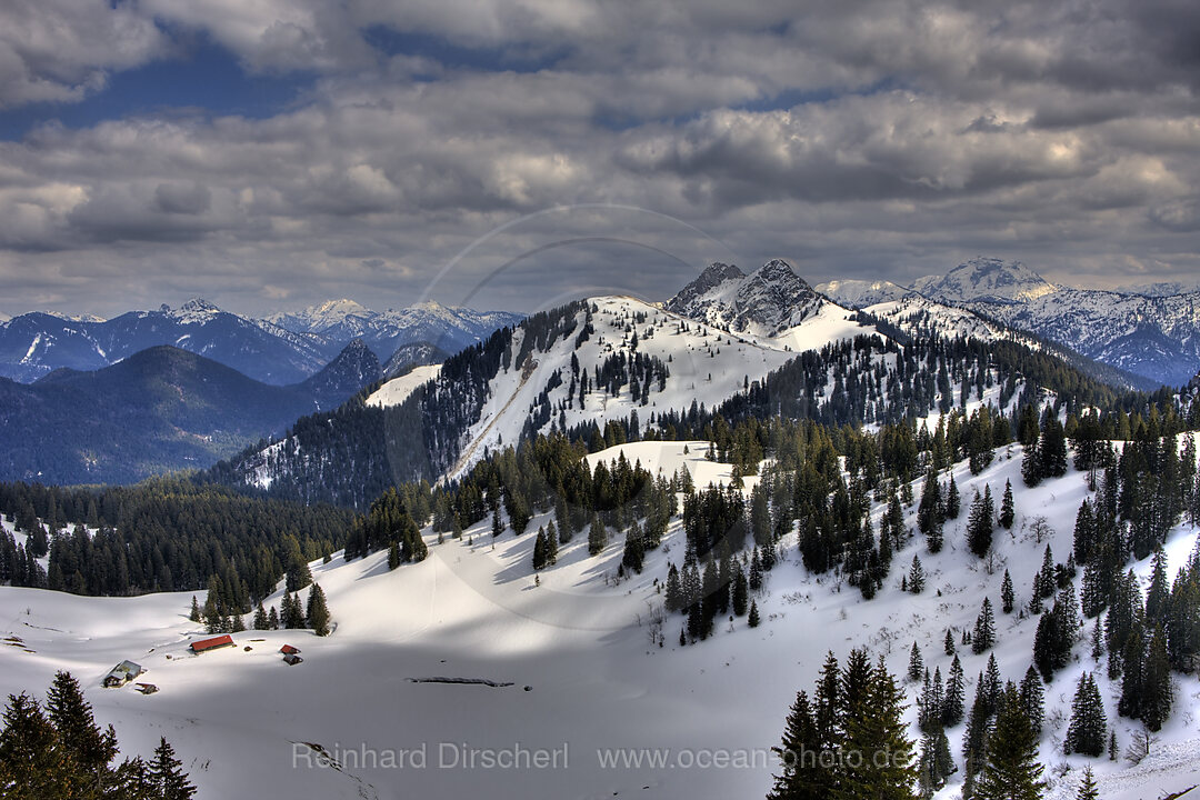 View from the Seekarkreuz to Bavarian Alps