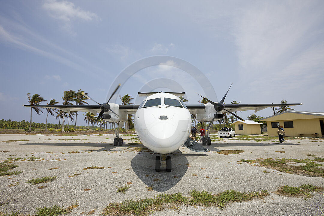 Flugplatz auf der Nachbarinsel Eneu von Bikini, Bikini Atoll, Mikronesien, Pazifik, Marschallinseln