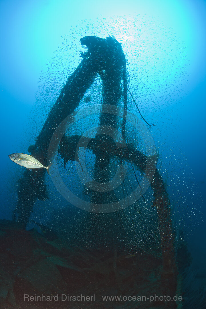 Gebrochene Masten auf der USS Lamson, Bikini Atoll, Mikronesien, Pazifik, Marschallinseln