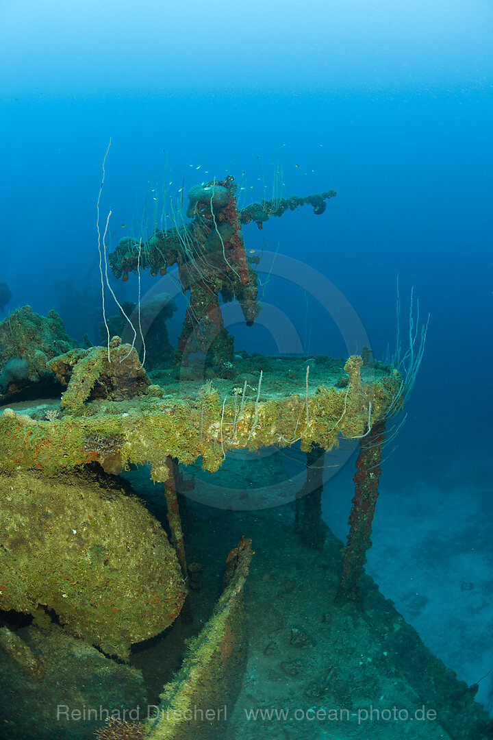 Flugabwehr Geschuetz auf Zerstoerer USS Lamson, Bikini Atoll, Mikronesien, Pazifik, Marschallinseln