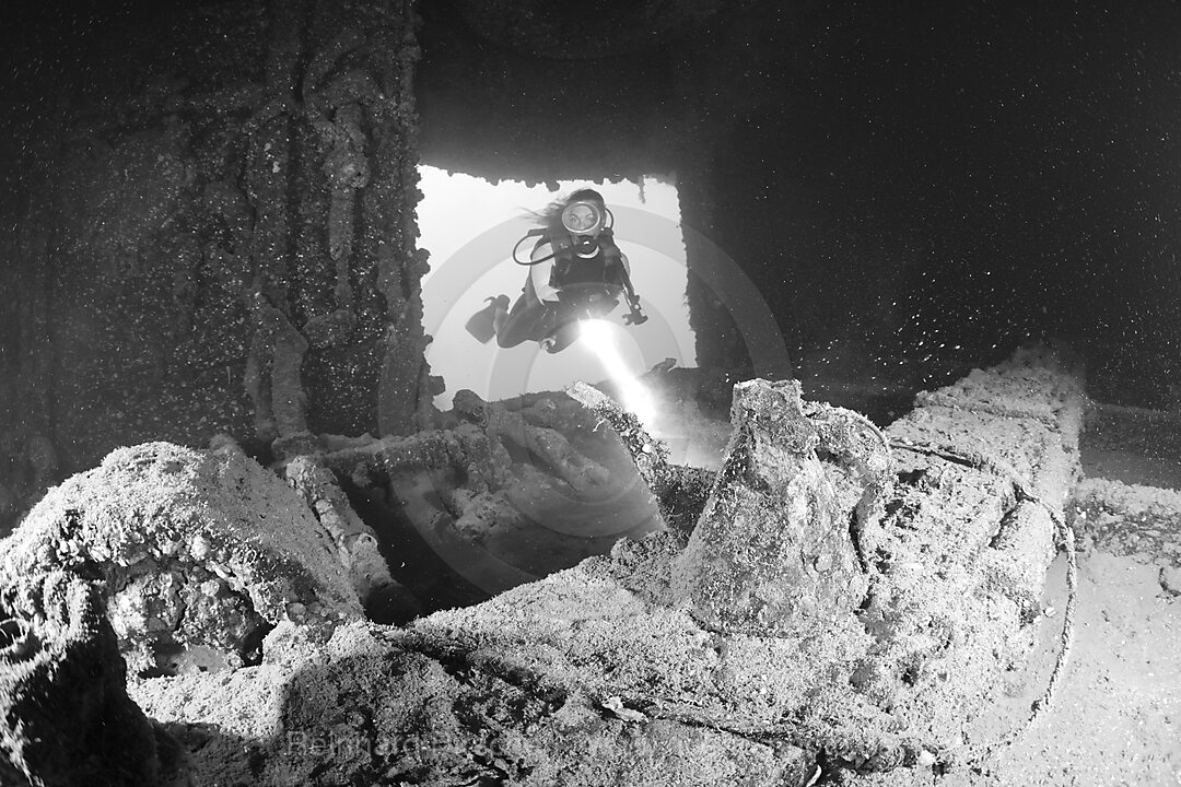 Diver discover Teapot inside of HIJMS Nagato Battleship, Bikini Atoll, Micronesia, Pacific Ocean, Marshall Islands