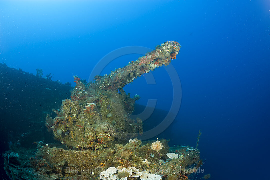 One of the 5-inch Guns of USS Saratoga, Bikini Atoll, Micronesia, Pacific Ocean, Marshall Islands