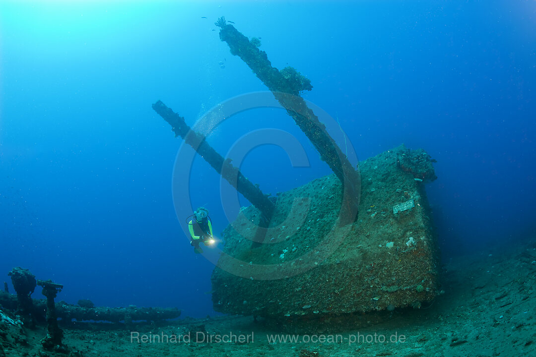 Diver and Twin 8-inch 55 caliber Gun on USS Saratoga, Bikini Atoll, Micronesia, Pacific Ocean, Marshall Islands