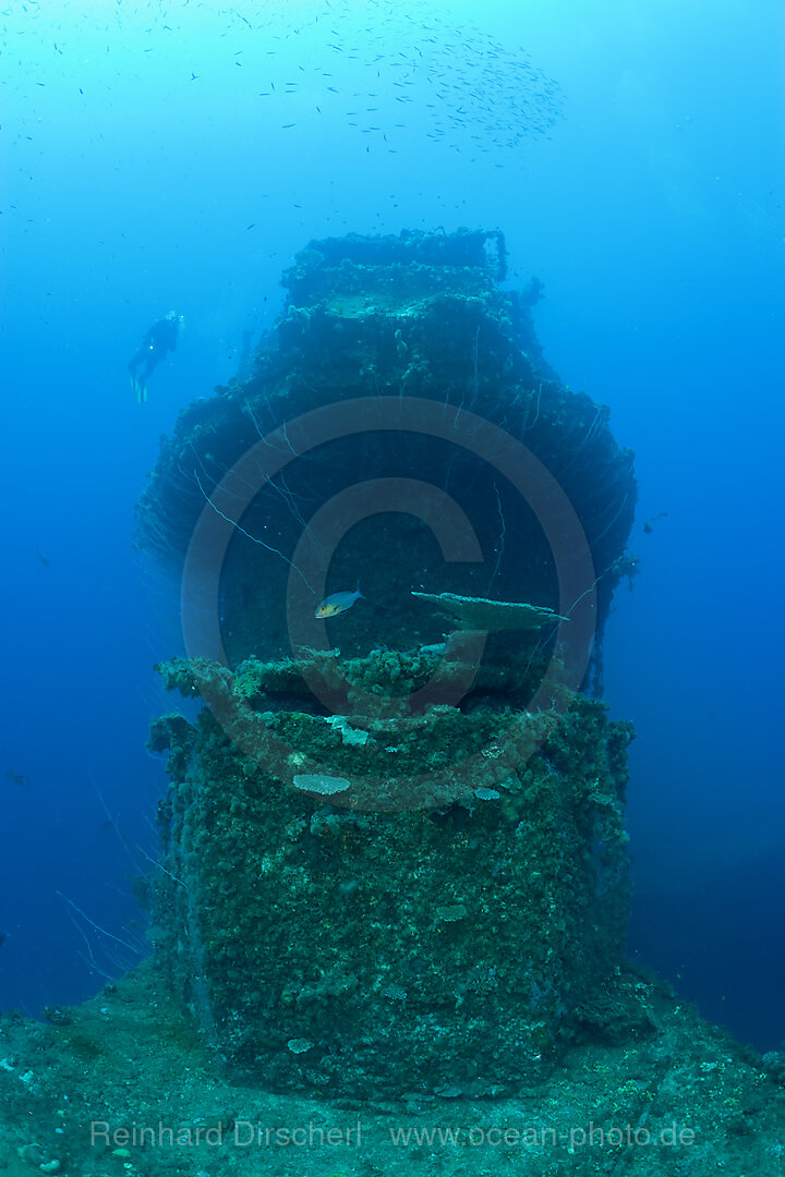 Bruecke der USS Saratoga, Bikini Atoll, Mikronesien, Pazifik, Marschallinseln