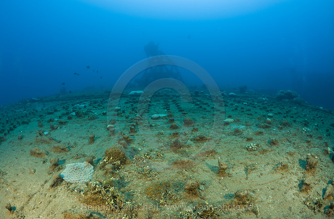 Flugdeck des Flugzeugtraeger USS Saratoga, Bikini Atoll, Mikronesien, Pazifik, Marschallinseln