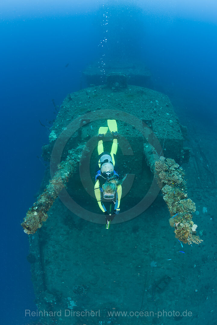Diver and Twin 8-inch 55 caliber Gun on USS Saratoga