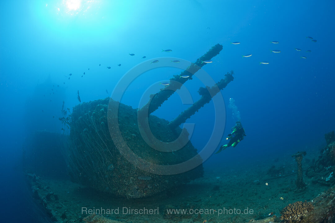 Diver and Twin 8-inch 55 caliber Gun on USS Saratoga