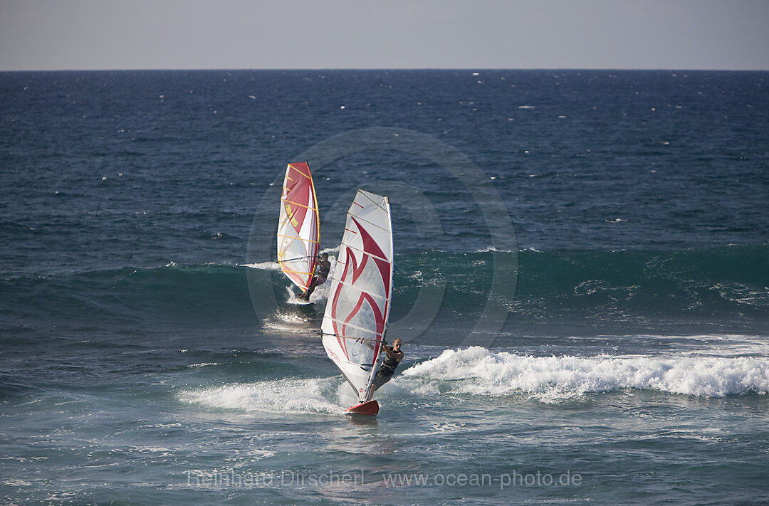 Windsurfer am Hookipa Beach, Maui, Hawaii, USA