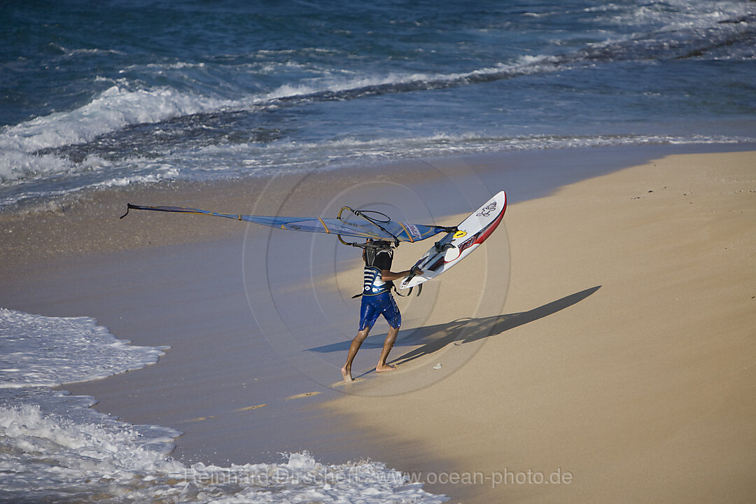 Windsurfer am Hookipa Beach