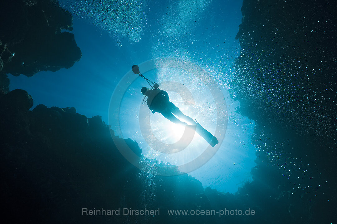 Diver in Siaes Tunnel Cave