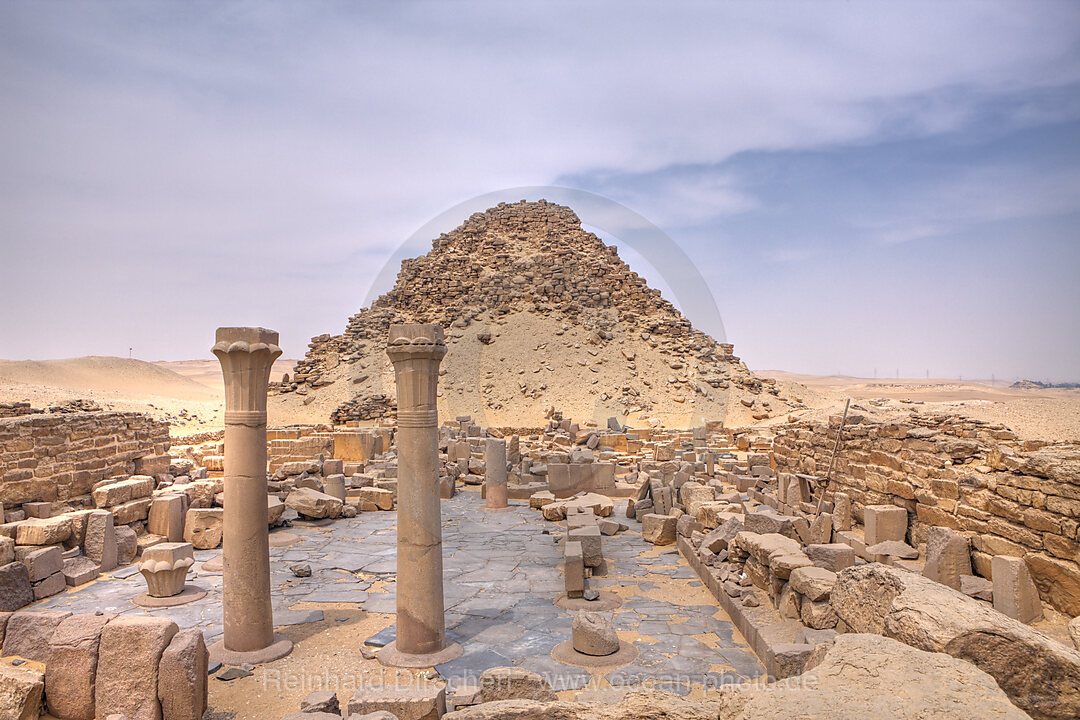 Totentempel und Pyramide des Pharao Sahure