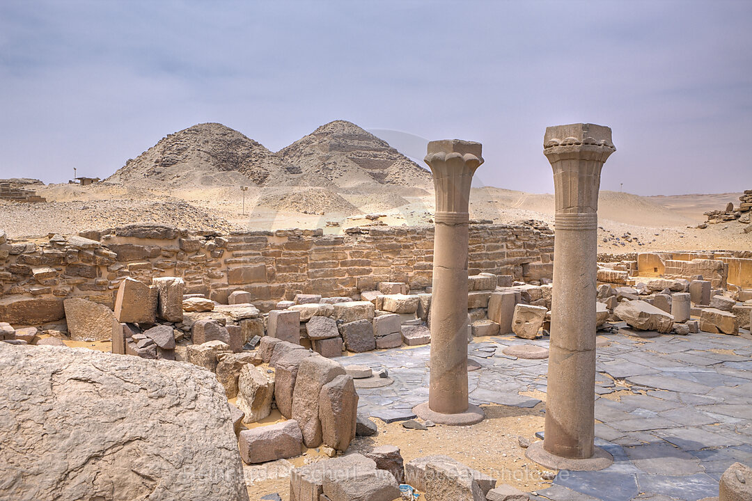 Totentempel des Pharao Sahure mit Pyramiden Niuserre und Neferirkare