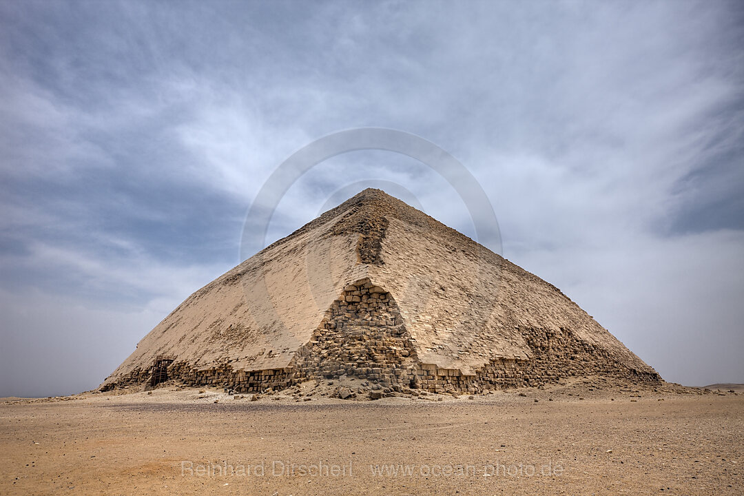 Knickpyramide des Pharao Snofru