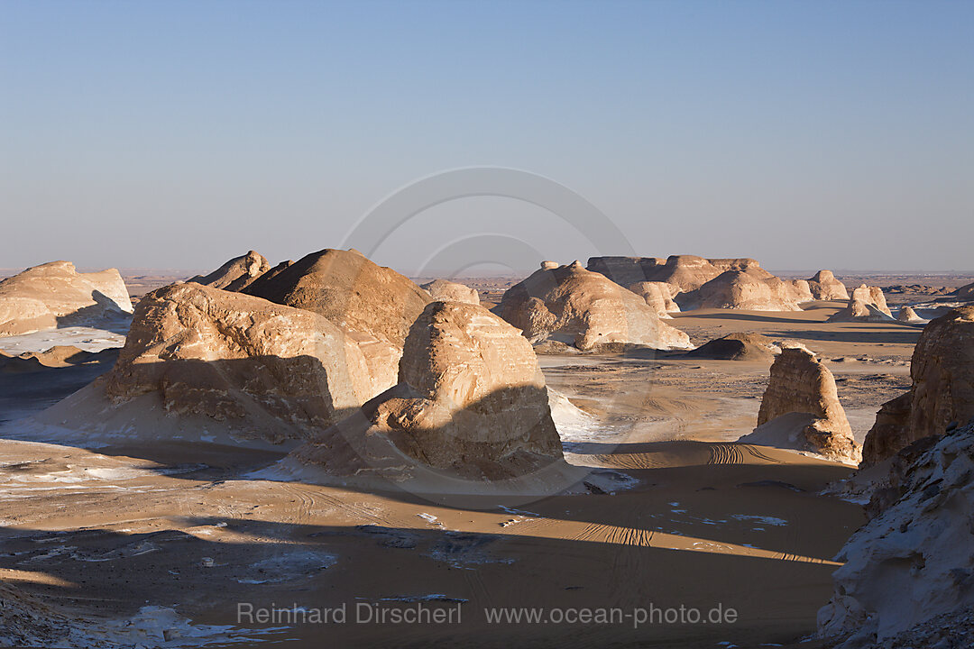 Twighlight in White Desert National Park