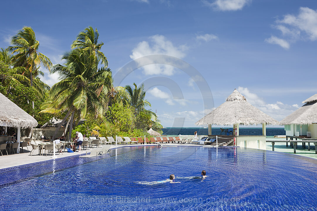 Pool der Malediveninsel Ellaidhoo