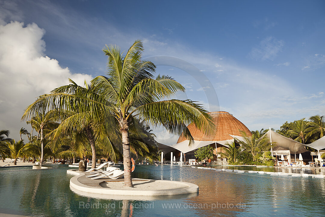 Swimming Pool of Maldive Island Kandooma