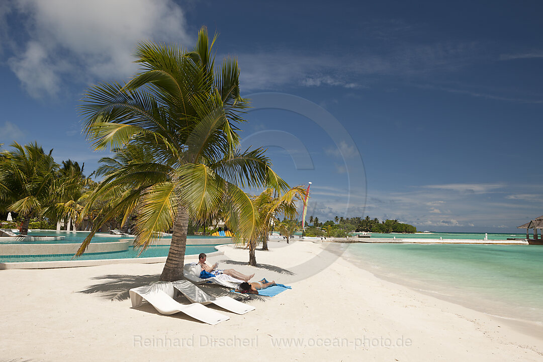Beach of Maldive Island Kandooma
