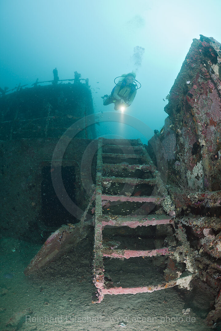 Stairs at Kuda Giri Wreck