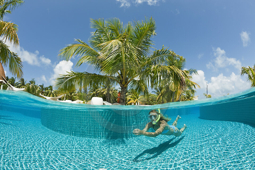 Schwimmen im Pool
