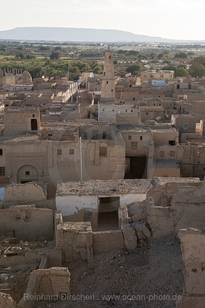 Blick auf Altstadt Al Qasr in Dakhla Oase