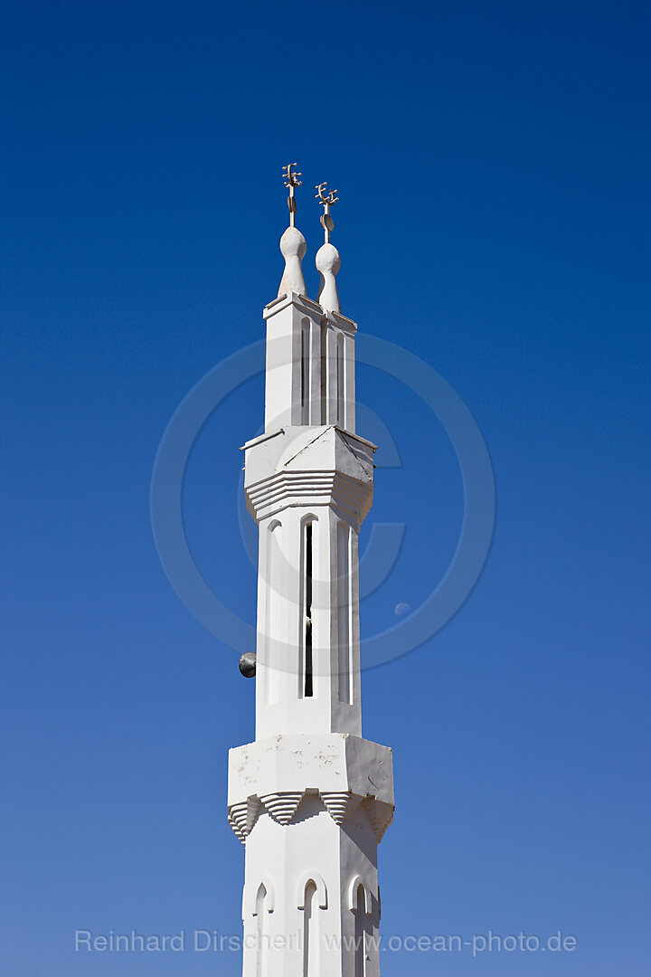 Neue Moschee von Al Qasr in Dakhla Oase, Libysche Wueste, Aegypten