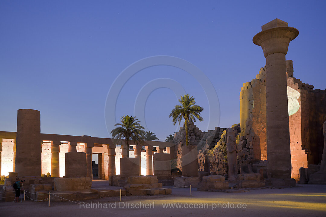 Ton und Licht Show in Karnak Tempel