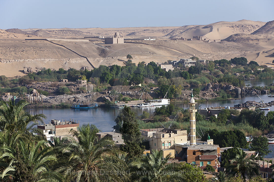 Blick auf Nil-Landschaft von Assuan, Assuan, Aegypten