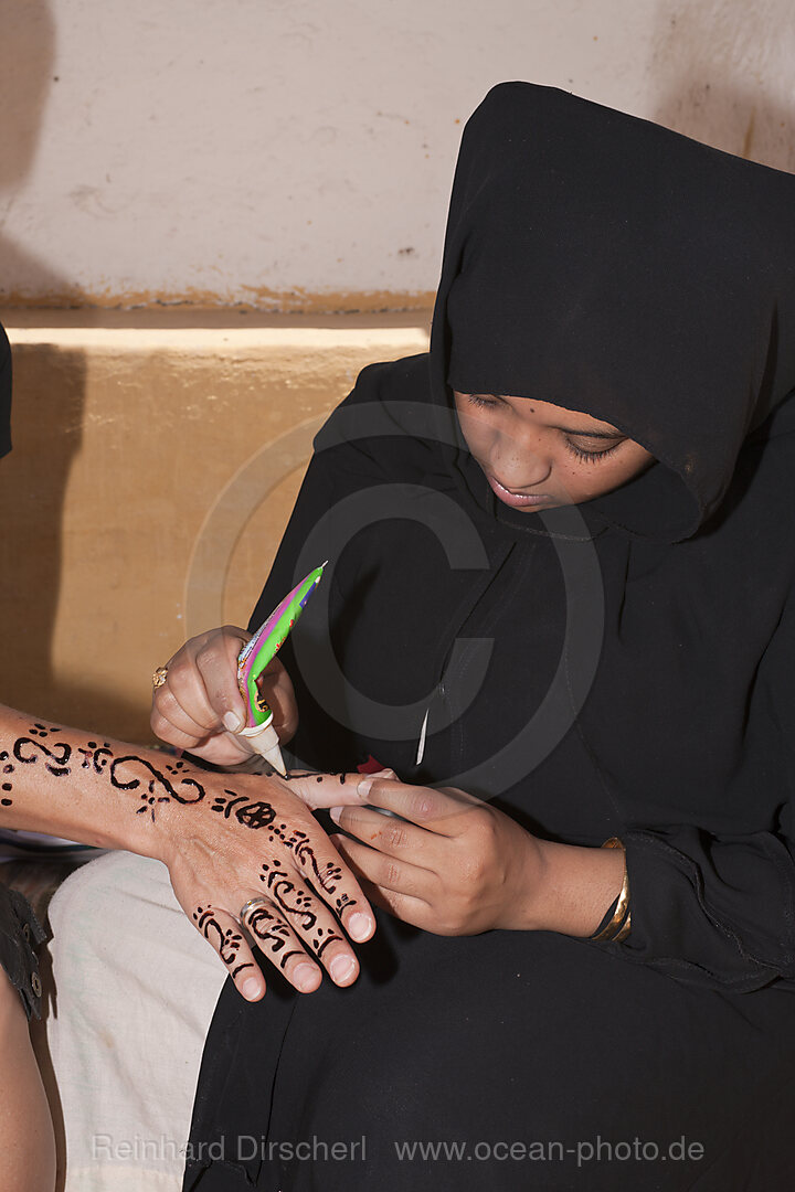 Henna Painting at Nubian Village on Elephantine Island