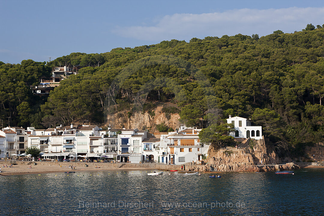 Blick auf Tamariu, Costa Brava, Mittelmeer, Spanien