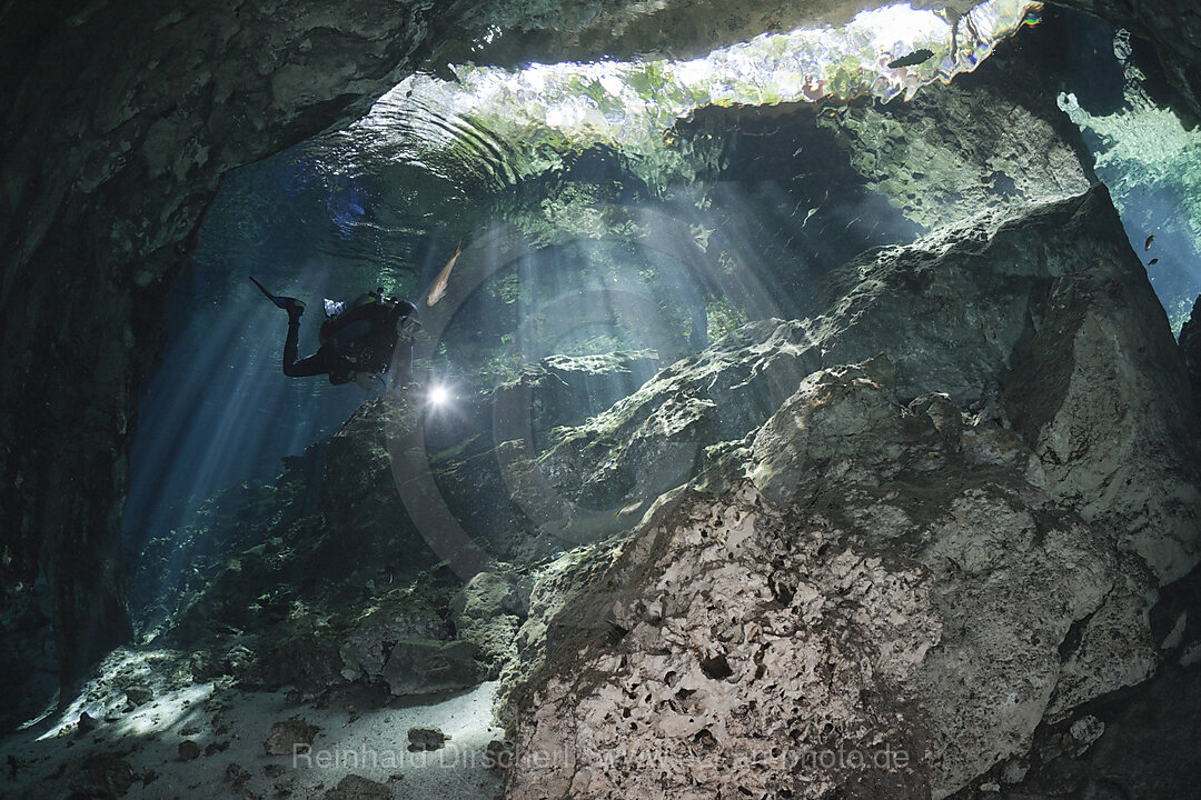 Taucher in Gran Cenote