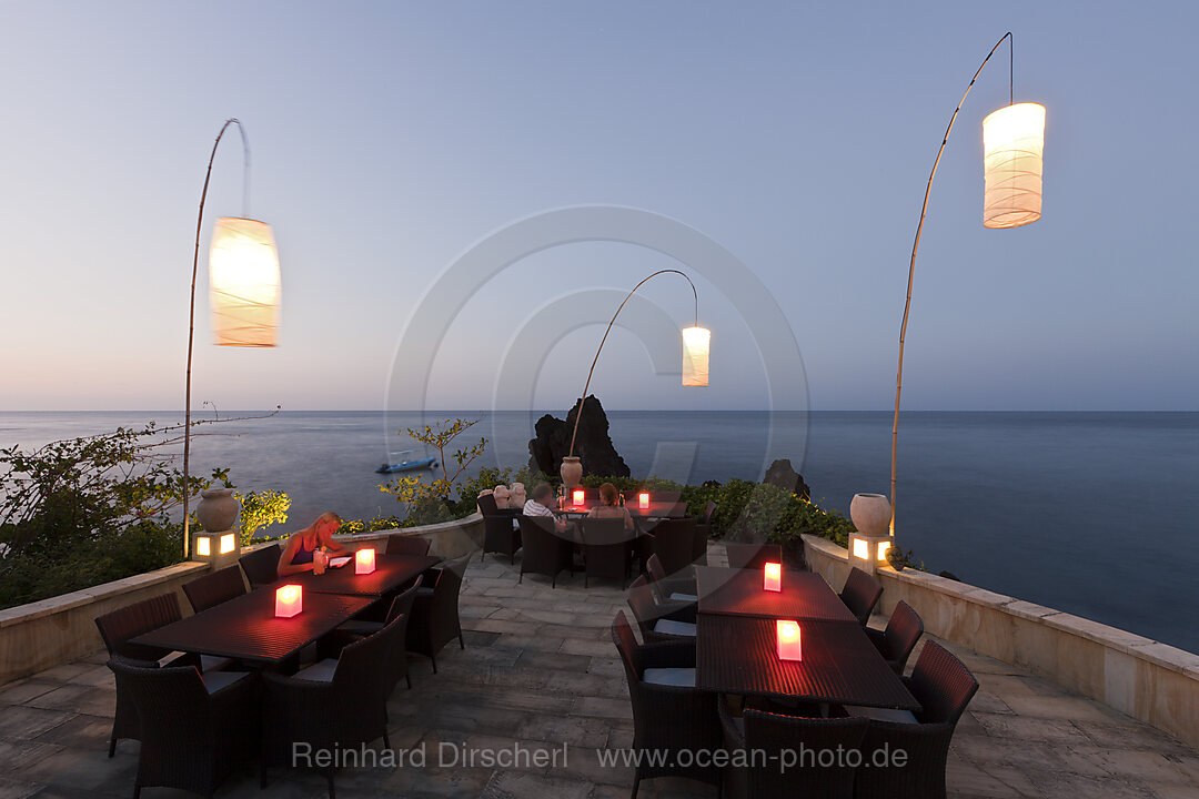 Terrasse des Alam Batu Resort