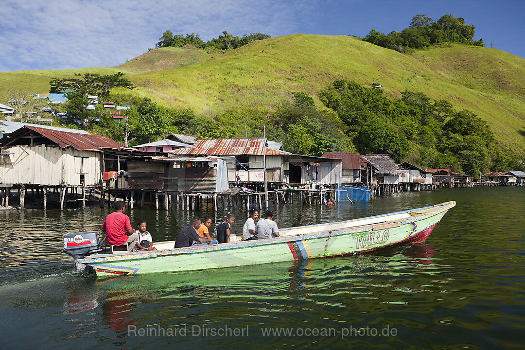 Bootsfahrt auf dem Sentani See