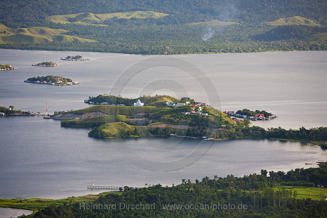 Blick auf den Sentani See