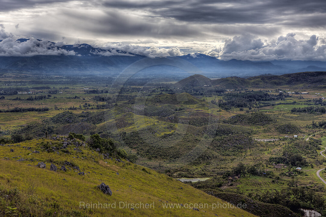 Impressions of Baliem Valley